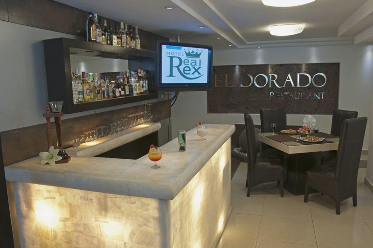 Hotel Real Rex León Exteriör bild