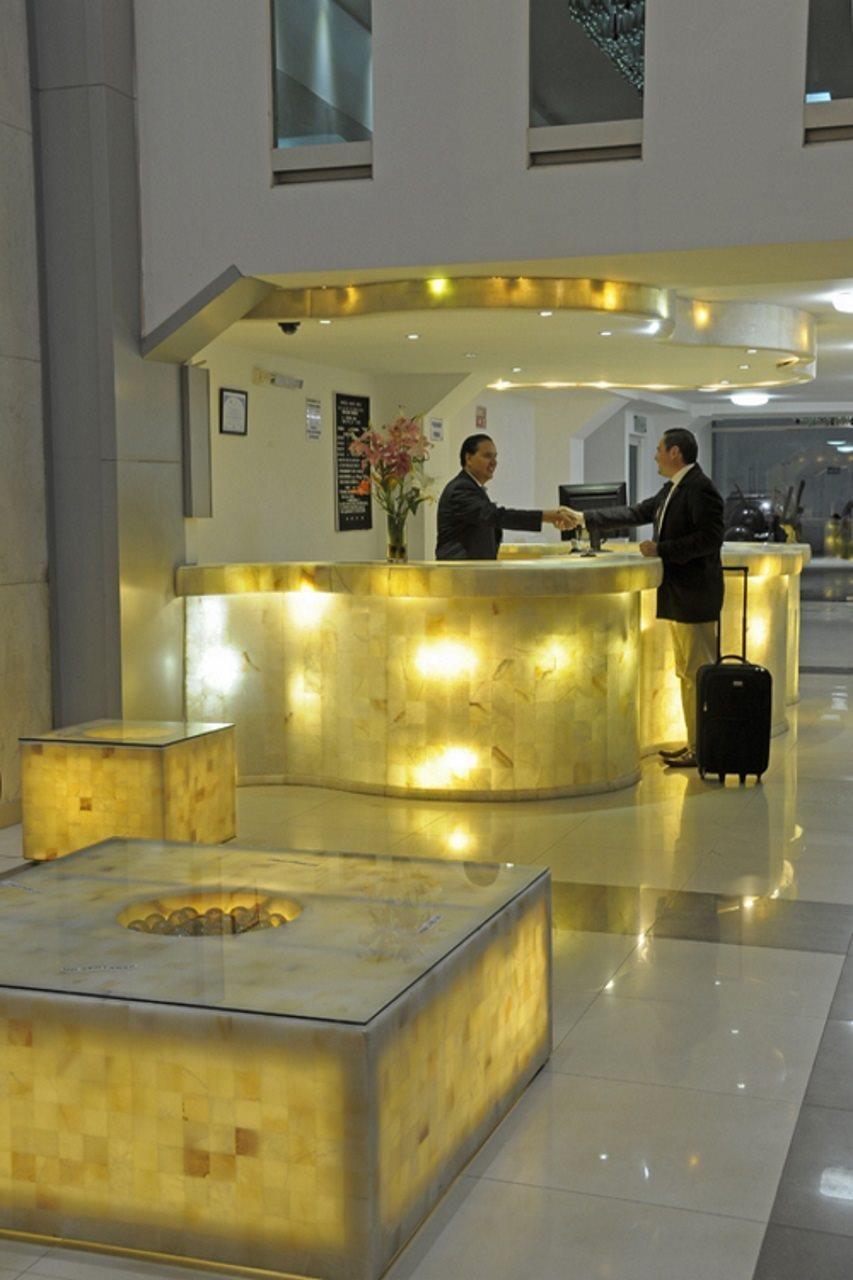 Hotel Real Rex León Exteriör bild