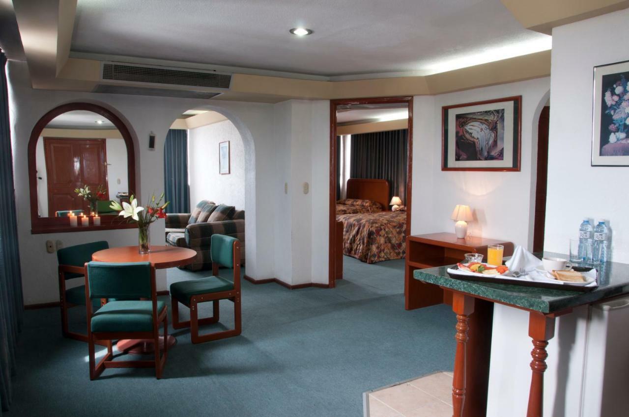 Hotel Real Rex León Exteriör bild